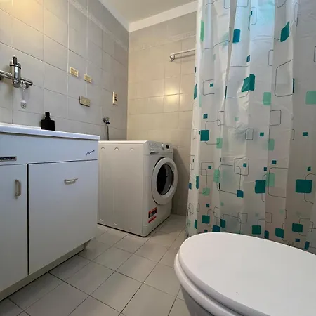 Tra Vigne E Stelle * ネイヴェ