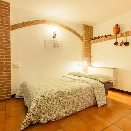 בית נופש Tra Vigne E Stelle נייבה