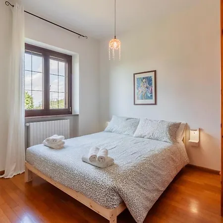 Tra Vigne E Stelle בית נופש *