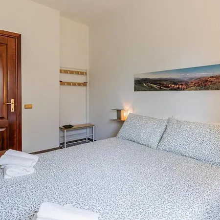 Tra Vigne E Stelle * נייבה